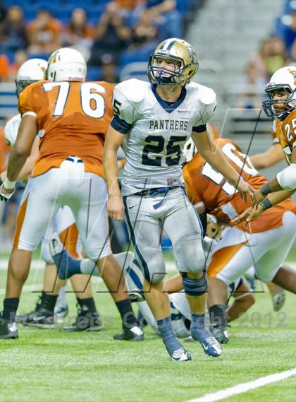 Thumbnail 2 in Madison vs. O'Connor (UIL 5A Division 1 Quarterfinal Playoff) photogallery.