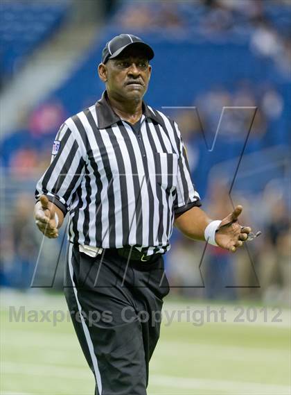 Thumbnail 3 in Madison vs. O'Connor (UIL 5A Division 1 Quarterfinal Playoff) photogallery.