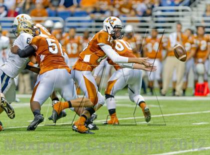 Thumbnail 2 in Madison vs. O'Connor (UIL 5A Division 1 Quarterfinal Playoff) photogallery.