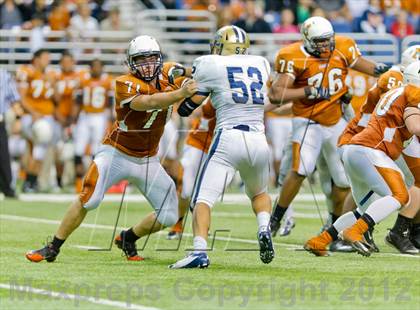Thumbnail 2 in Madison vs. O'Connor (UIL 5A Division 1 Quarterfinal Playoff) photogallery.