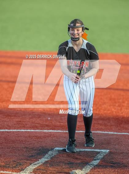 Thumbnail 2 in Babylon vs Carle Place (NYSPHSAA Class B Quarterfinal)  photogallery.