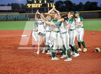 Thumbnail 2 in Babylon vs Carle Place (NYSPHSAA Class B Quarterfinal)  photogallery.