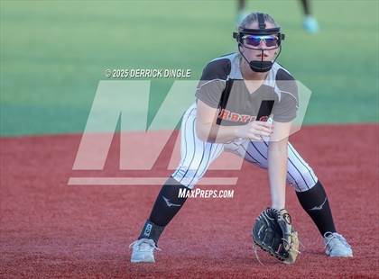 Thumbnail 1 in Babylon vs Carle Place (NYSPHSAA Class B Quarterfinal)  photogallery.