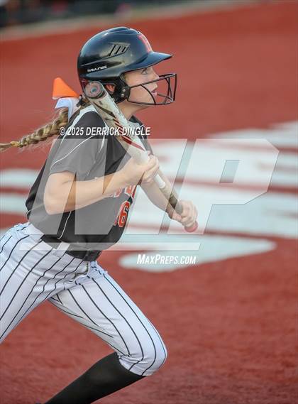 Thumbnail 3 in Babylon vs Carle Place (NYSPHSAA Class B Quarterfinal)  photogallery.