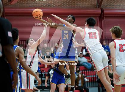 Thumbnail 2 in Boyd-Buchanan @ Baylor photogallery.