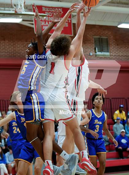 Thumbnail 1 in Boyd-Buchanan @ Baylor photogallery.