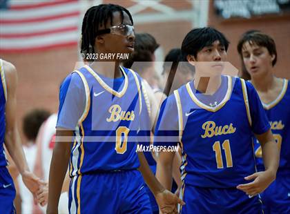 Thumbnail 3 in Boyd-Buchanan @ Baylor photogallery.
