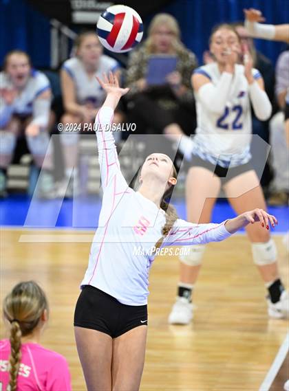 Thumbnail 3 in Battle Mountain vs. Palmer Ridge (CHSAA 4A 2nd Round) photogallery.