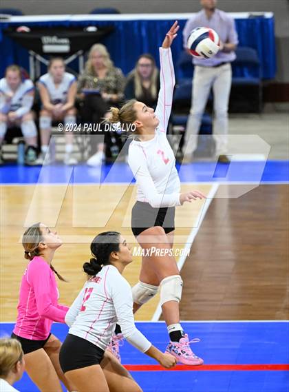 Thumbnail 1 in Battle Mountain vs. Palmer Ridge (CHSAA 4A 2nd Round) photogallery.