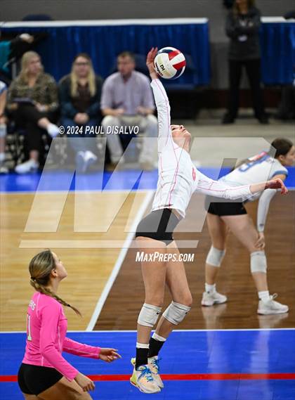 Thumbnail 2 in Battle Mountain vs. Palmer Ridge (CHSAA 4A 2nd Round) photogallery.
