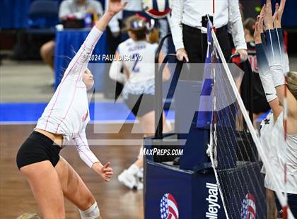Thumbnail 1 in Battle Mountain vs. Palmer Ridge (CHSAA 4A 2nd Round) photogallery.