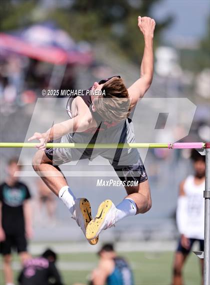 Thumbnail 3 in South Coast League Championships photogallery.