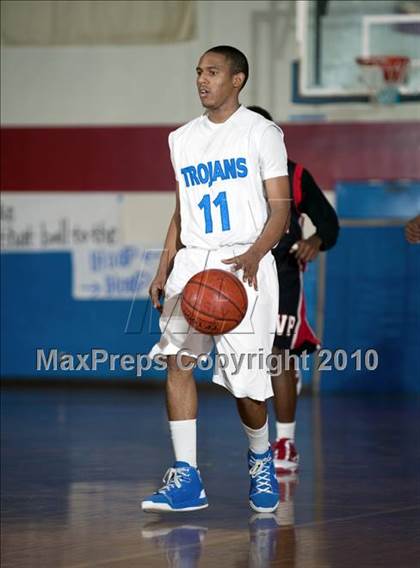 Thumbnail 1 in Lutheran vs. View Park (CIF SoCal D5 Playoffs) photogallery.