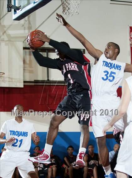 Thumbnail 2 in Lutheran vs. View Park (CIF SoCal D5 Playoffs) photogallery.