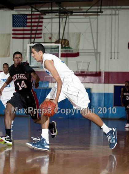 Thumbnail 2 in Lutheran vs. View Park (CIF SoCal D5 Playoffs) photogallery.