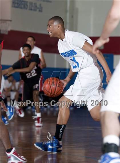 Thumbnail 1 in Lutheran vs. View Park (CIF SoCal D5 Playoffs) photogallery.