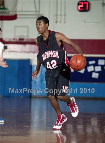 Thumbnail 2 in Lutheran vs. View Park (CIF SoCal D5 Playoffs) photogallery.