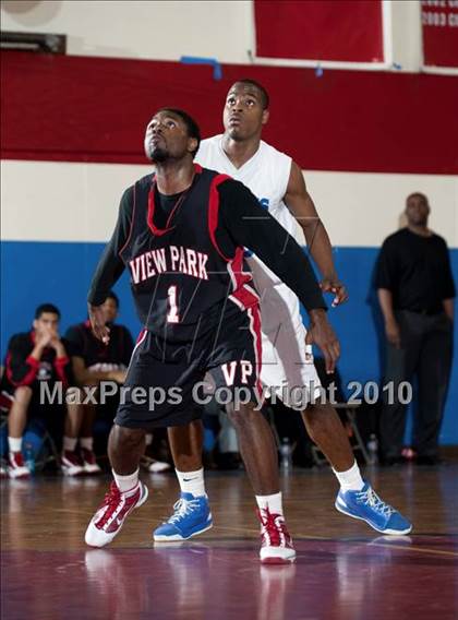 Thumbnail 1 in Lutheran vs. View Park (CIF SoCal D5 Playoffs) photogallery.