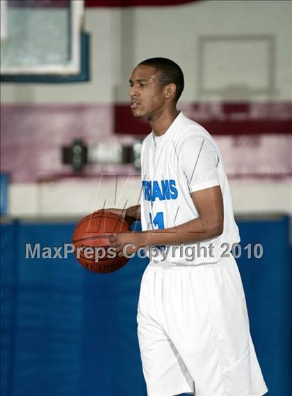 Thumbnail 1 in Lutheran vs. View Park (CIF SoCal D5 Playoffs) photogallery.