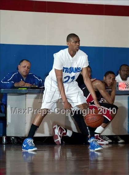 Thumbnail 2 in Lutheran vs. View Park (CIF SoCal D5 Playoffs) photogallery.