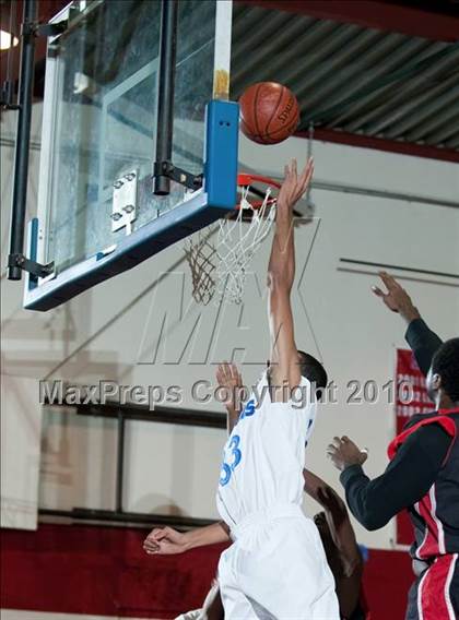 Thumbnail 2 in Lutheran vs. View Park (CIF SoCal D5 Playoffs) photogallery.