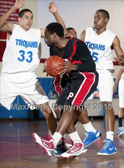 Thumbnail 1 in Lutheran vs. View Park (CIF SoCal D5 Playoffs) photogallery.