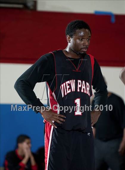 Thumbnail 2 in Lutheran vs. View Park (CIF SoCal D5 Playoffs) photogallery.