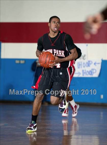 Thumbnail 3 in Lutheran vs. View Park (CIF SoCal D5 Playoffs) photogallery.