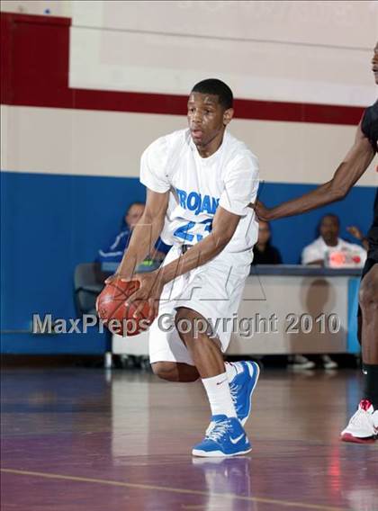 Thumbnail 1 in Lutheran vs. View Park (CIF SoCal D5 Playoffs) photogallery.