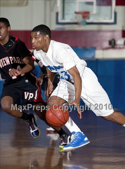 Thumbnail 2 in Lutheran vs. View Park (CIF SoCal D5 Playoffs) photogallery.