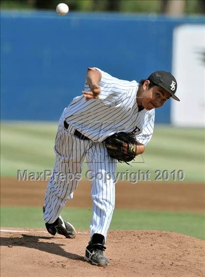 Thumbnail 2 in Dana Hills vs. El Dorado (CIF SS D1 Playoffs) photogallery.