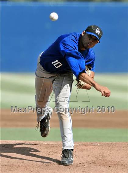 Thumbnail 3 in Dana Hills vs. El Dorado (CIF SS D1 Playoffs) photogallery.