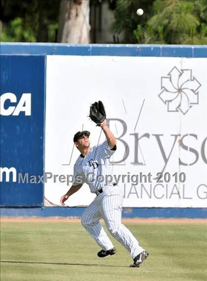 Thumbnail 1 in Dana Hills vs. El Dorado (CIF SS D1 Playoffs) photogallery.