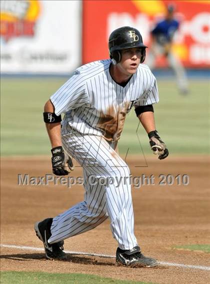Thumbnail 1 in Dana Hills vs. El Dorado (CIF SS D1 Playoffs) photogallery.