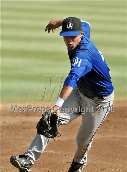 Thumbnail 2 in Dana Hills vs. El Dorado (CIF SS D1 Playoffs) photogallery.
