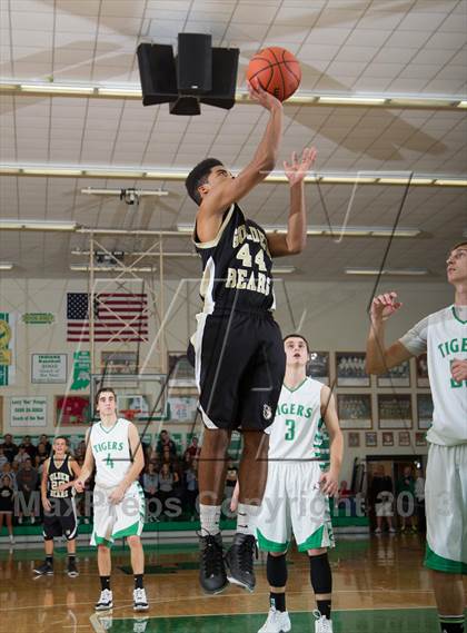 Thumbnail 1 in Triton Central vs. Shelbyville photogallery.