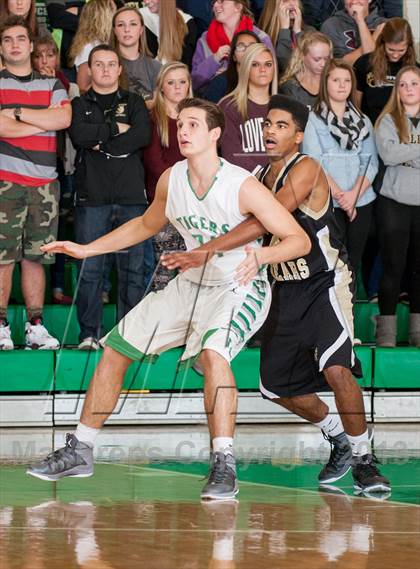 Thumbnail 1 in Triton Central vs. Shelbyville photogallery.