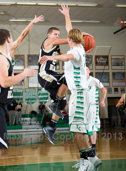 Thumbnail 3 in Triton Central vs. Shelbyville photogallery.