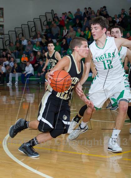 Thumbnail 3 in Triton Central vs. Shelbyville photogallery.