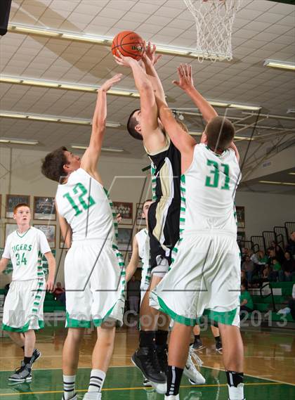 Thumbnail 1 in Triton Central vs. Shelbyville photogallery.
