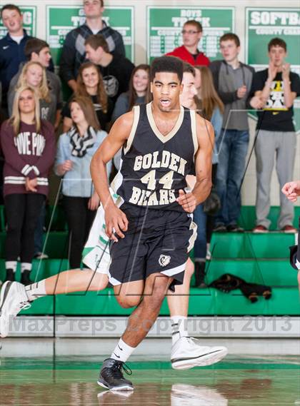 Thumbnail 1 in Triton Central vs. Shelbyville photogallery.