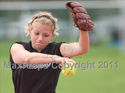 Thumbnail 3 in Western Christian vs San Clemente (Whittier Christian Tournament) photogallery.