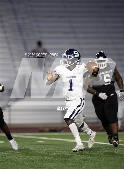 Thumbnail 3 in Statesboro vs Houston County photogallery.