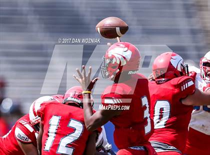 Thumbnail 2 in Horn vs. Skyline (Cotton Bowl Prep Showcase) photogallery.