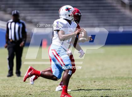 Thumbnail 3 in Horn vs. Skyline (Cotton Bowl Prep Showcase) photogallery.