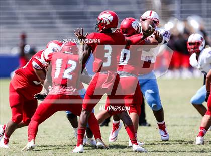 Thumbnail 1 in Horn vs. Skyline (Cotton Bowl Prep Showcase) photogallery.