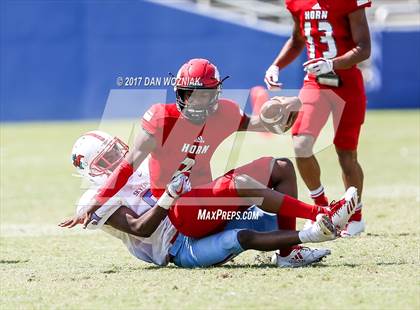Thumbnail 1 in Horn vs. Skyline (Cotton Bowl Prep Showcase) photogallery.