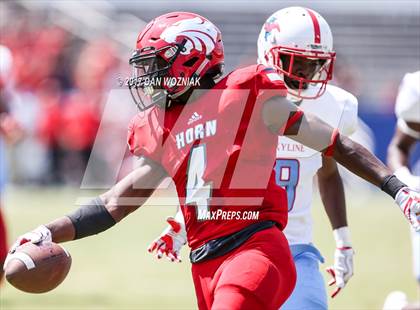 Thumbnail 2 in Horn vs. Skyline (Cotton Bowl Prep Showcase) photogallery.