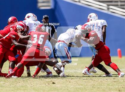 Thumbnail 1 in Horn vs. Skyline (Cotton Bowl Prep Showcase) photogallery.