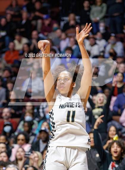 Thumbnail 3 in Wilton vs. East Hartford (CIAC Class LL Final) photogallery.